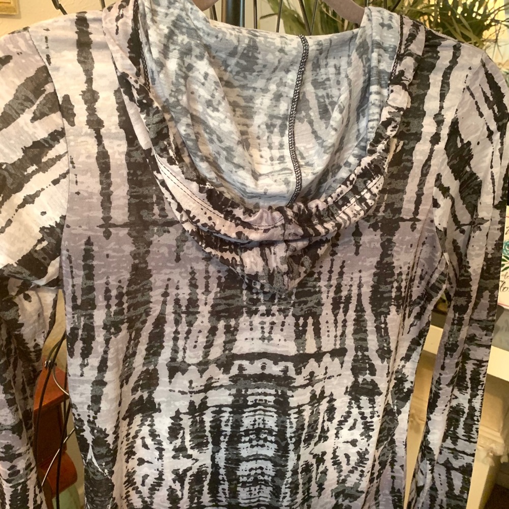 Balance Collection Top - Picture 4 of 7